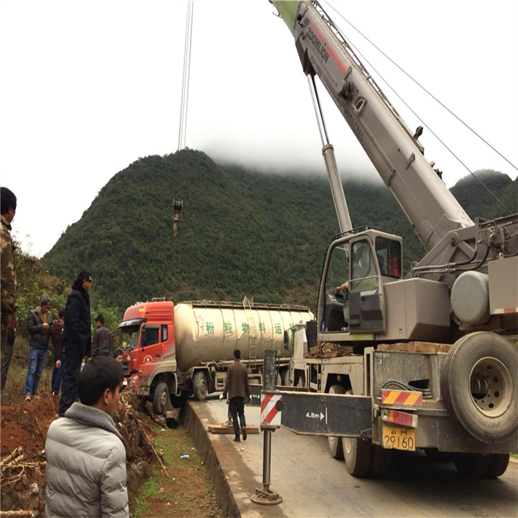 遂平吊车道路救援24小时